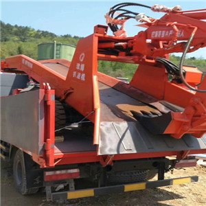 10年扒渣機(jī)生產(chǎn)設(shè)計(jì)經(jīng)驗(yàn)-電動(dòng)隧道爬渣機(jī)-曲靖隧道爬渣機(jī)